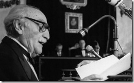 Francisco de Ayala el día de su ingreso en la Academia el 25 de noviemre de 1984
