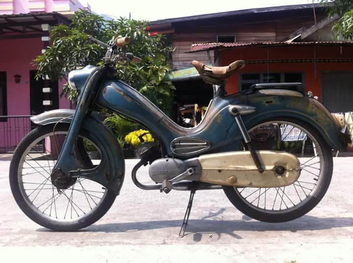 Motor Antik Kuno Jaman Londo DKW Hummel 57 MEDAN LAPAK Motor Antik Kuno Jaman Londo DKW Hummel 57 MEDAN LAPAK