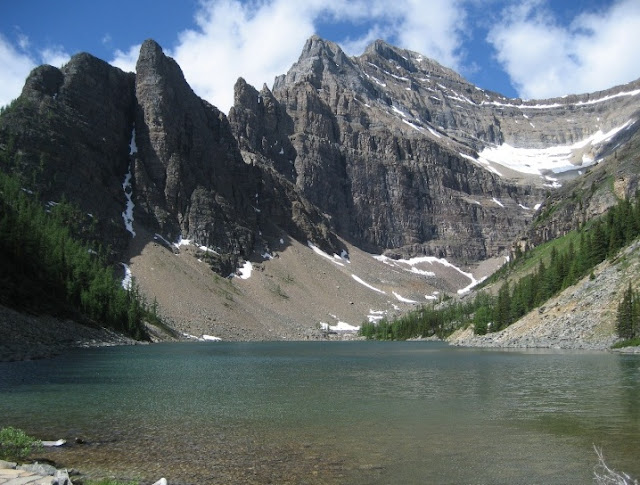 Big Beehive Lago Lousie