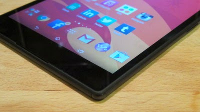 Perbandingan Tablet Sony Xperia Z3 Tablet Compact dan iPad Mini 3