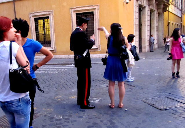 Rome street policeman