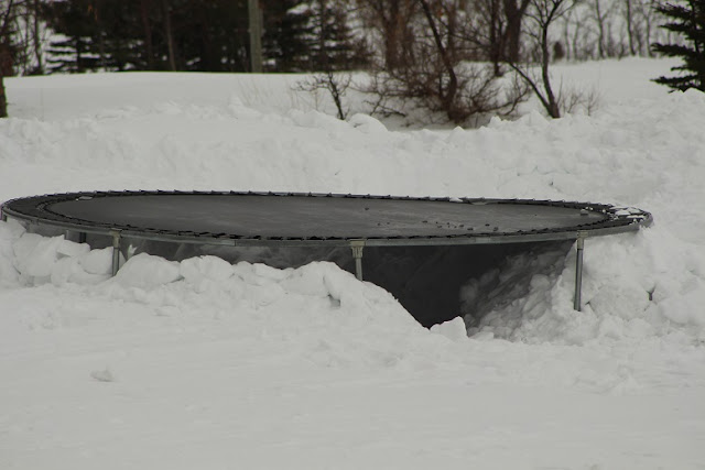 Trampoline snow fort