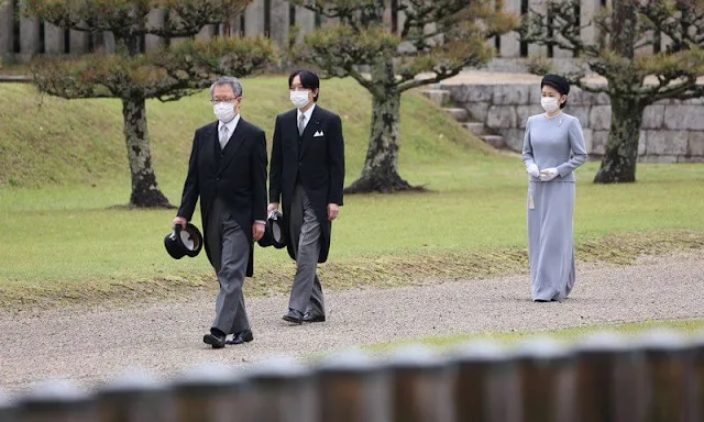 Crown Prince Akishino (Fumihito) and his wife Crown Princess Kiko visited Ise Jingu Shrine for Rikkoshi-no-Rei ceremony