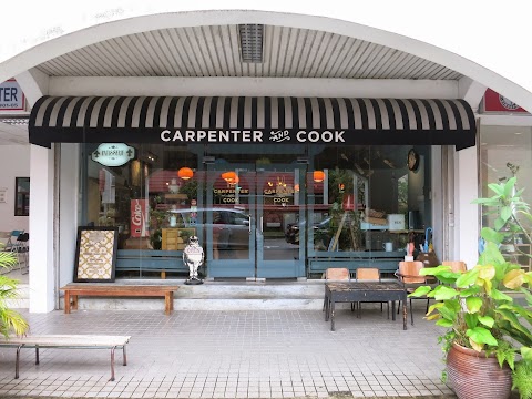 Food Review: Carpenter and Cook