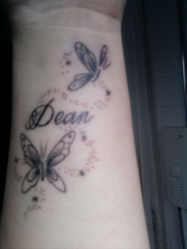 Tattoos For Girls On Wrist Tattoos Designs