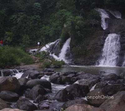 Mencoba Menjadi Jaka Tarub Di Curug 7 Bidadari