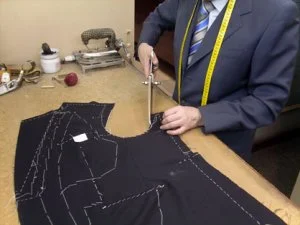 Elaboración y venta de ropa para hombre