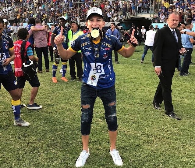 Mirco Villalta tiene opciones de jugar en Perú
