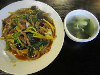 Chinese Food and Steak Restaurant Kobayashitei Beef and Vegetables in Thick Sauce on Rice Towada　ステーキ中華料理　こばやし亭　十和田市　牛肉うま煮かけごはん