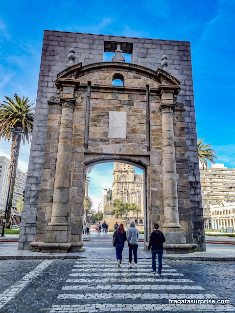 Porta da Cidadela, Montevidéu