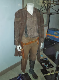 Mal Reynolds Serenity movie costume