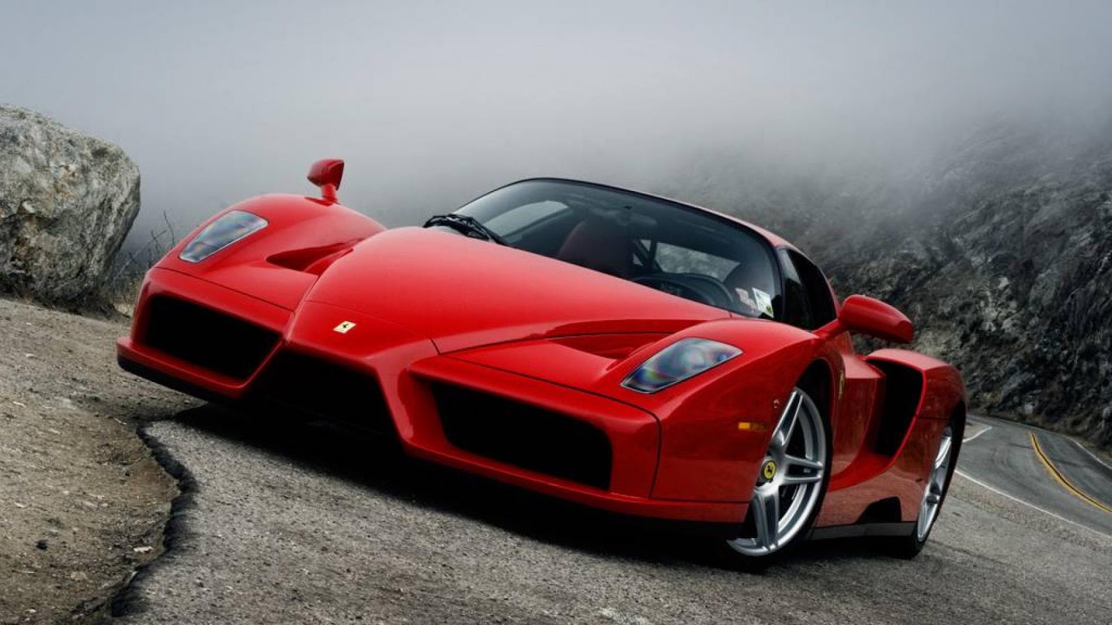 Gambar Transportasi Gambar Mobil Sport Ferrari Enzo