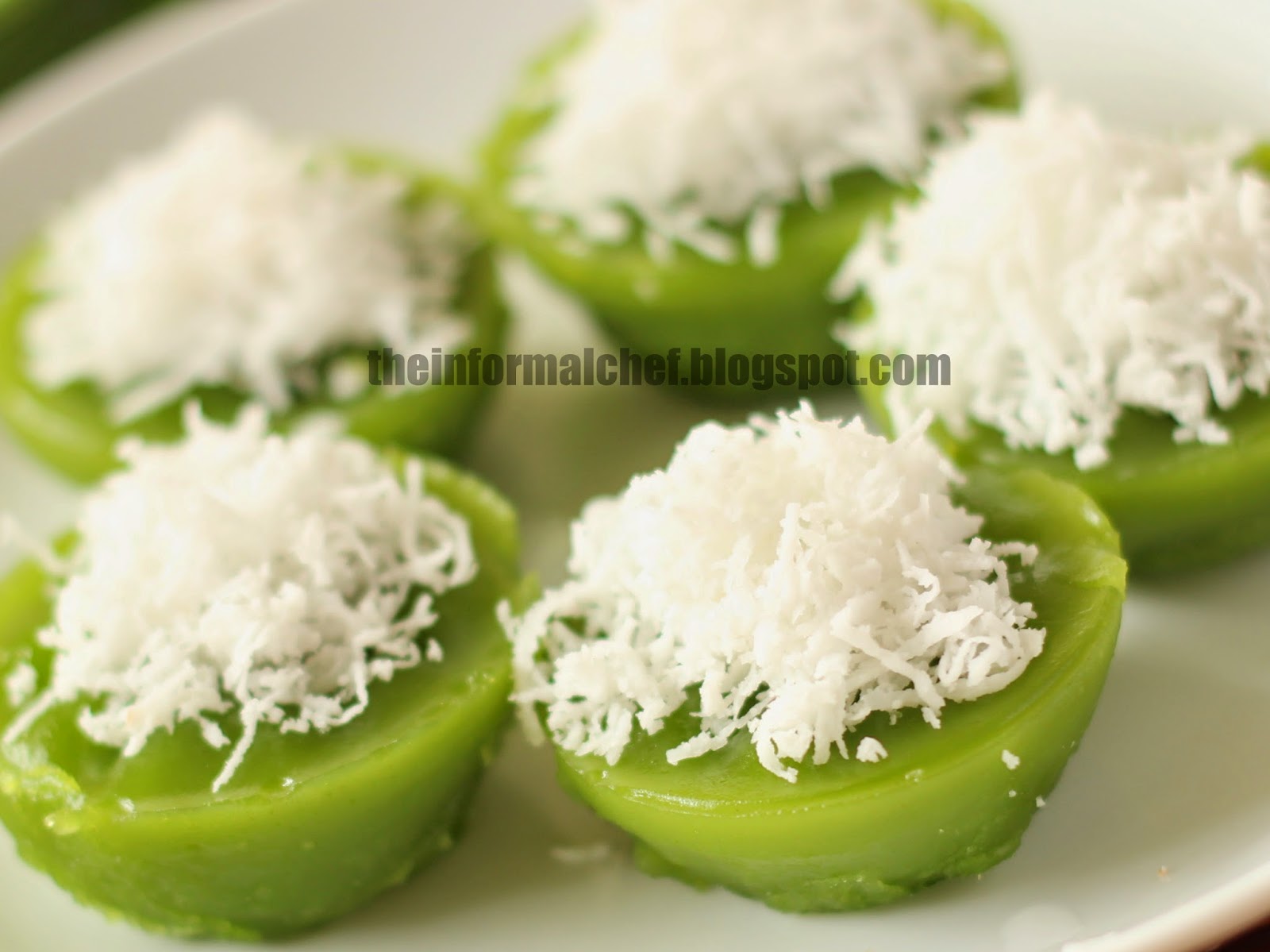 The Informal Chef: Malay Traditional Kuih - Kuih Lompang