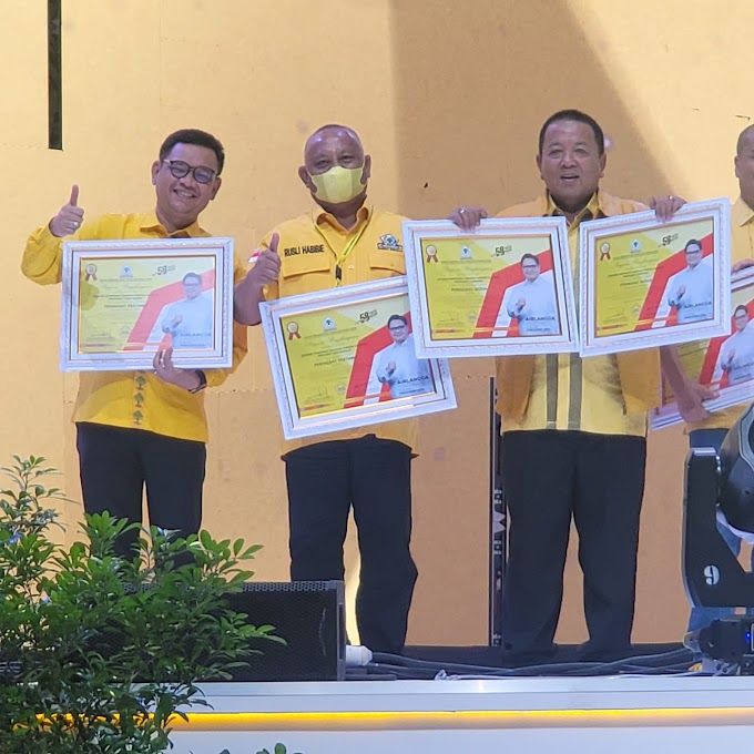 Ketua Golkar Lampung Arinal Djunaidi Raih Dua Penghargaan dari Airlangga Hartarto