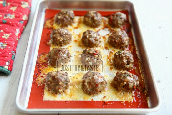 Resep Spaghetti Meatballs Keju dengan Saus Tomat Homemade 