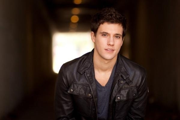 Griffin de iCarly Drew Roy