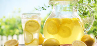 عصير الليمون أو النعناع