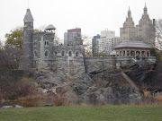 Did you know there is a castle in Central Park?? I sure didn't! (dsc )