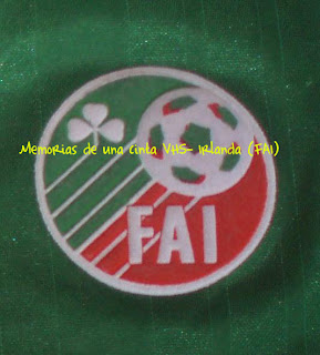 escudo de Irlanda, Corea del Sur y Japón 2002, Ireland, FAI, badge