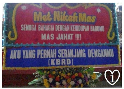 Papan ucapan pernikahan lucu