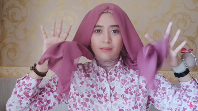 Tutorial Hijab Paris Segi Empat