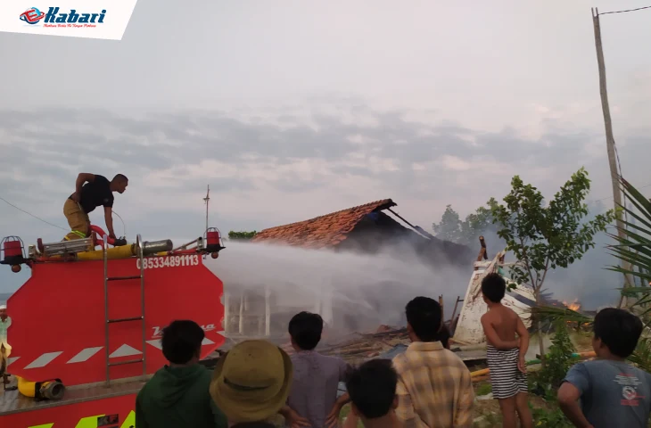 Warung Nasi di Pelabuhan Bintaro Longos Hangus Terbakar, Ini Penyebabnya