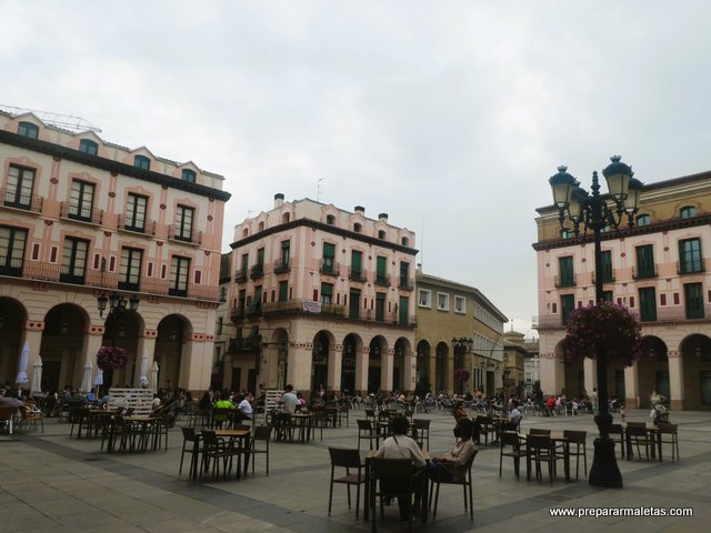 que ver en un día en la ciudad de Huesca