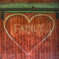 family heart graffiti