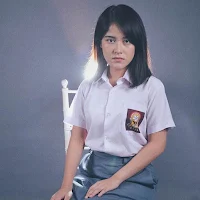 foto ashira zamita pakai seragam sekolah sma