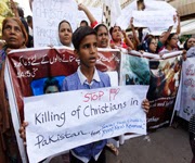 WCC condemns bomb attacks on Lahore churches