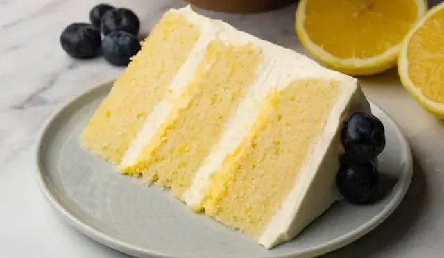 Lemon Curd Cake with Berries