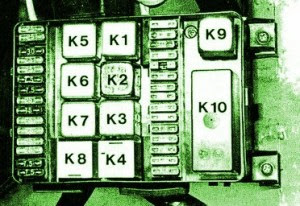 BMW Fuse Box Diagram  Fuse Box BMW 1983 86 635CSi Diagram