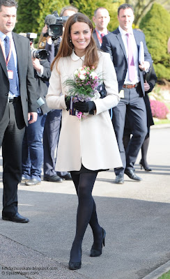 Znalezione obrazy dla zapytania kate middleton child bereavement uk 2013