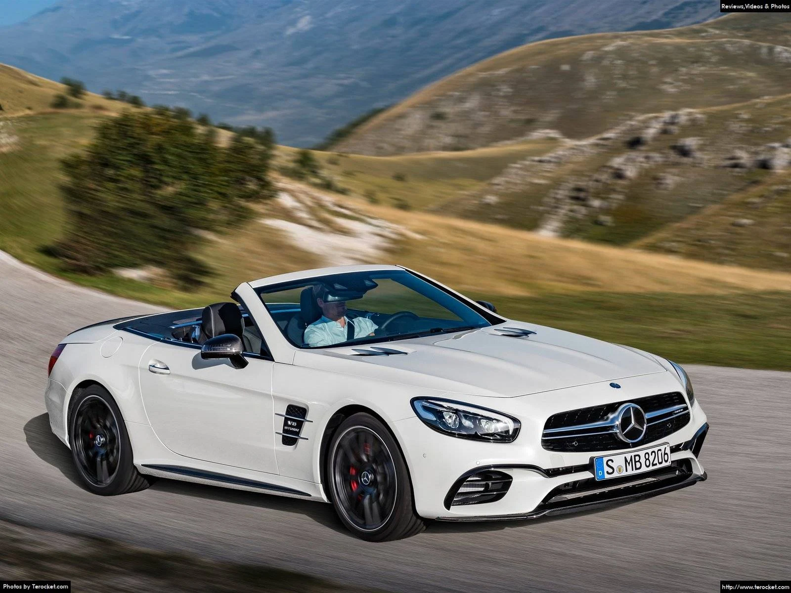 Hình ảnh xe ô tô Mercedes-Benz SL63 AMG 2017 & nội ngoại thất