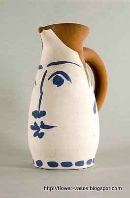 Flower vases:flower-11995