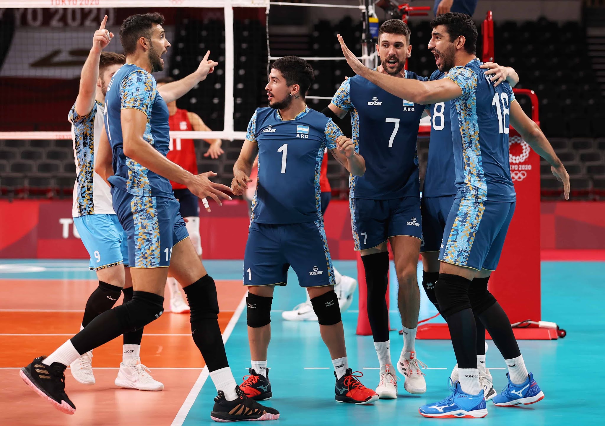 Vóleibol: Argentina derrotó a Estados Unidos y clasificó a los cuartos de final en Tokio 2020