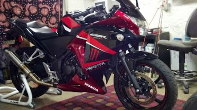 Full Modifikasi Stiker Honda CBR 150 250 R Terbaru 