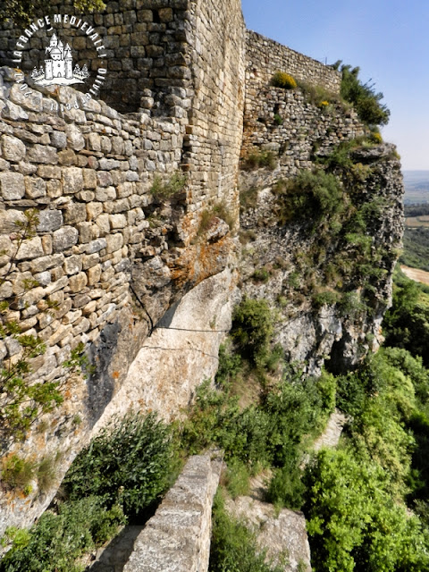 CHUSCLAN (30) - Château-fort de Gicon