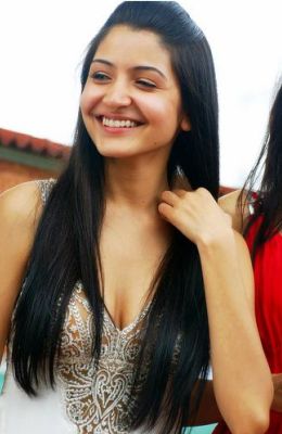 anushka sharma hot