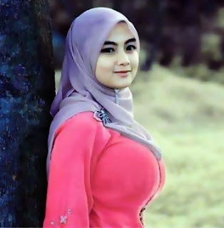 Cewek Jilbab Cantik Payudara Besar Wanita Cantik Manis