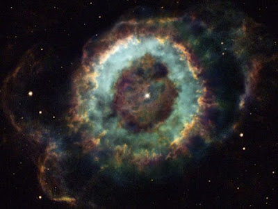 Beautiful Nebulas in the Universe Seen On lolpicturegallery.blogspot.com