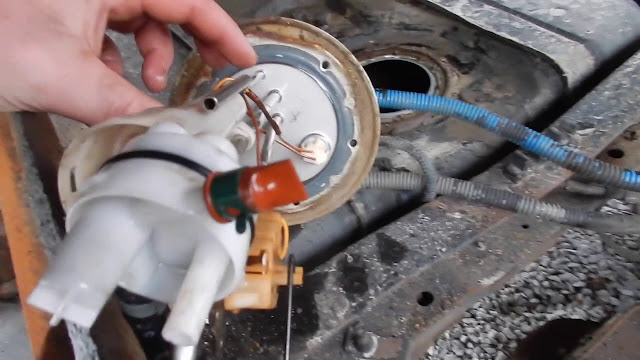 Car Fuel Pump : Functions, Signs of Damage & How to Overcome It