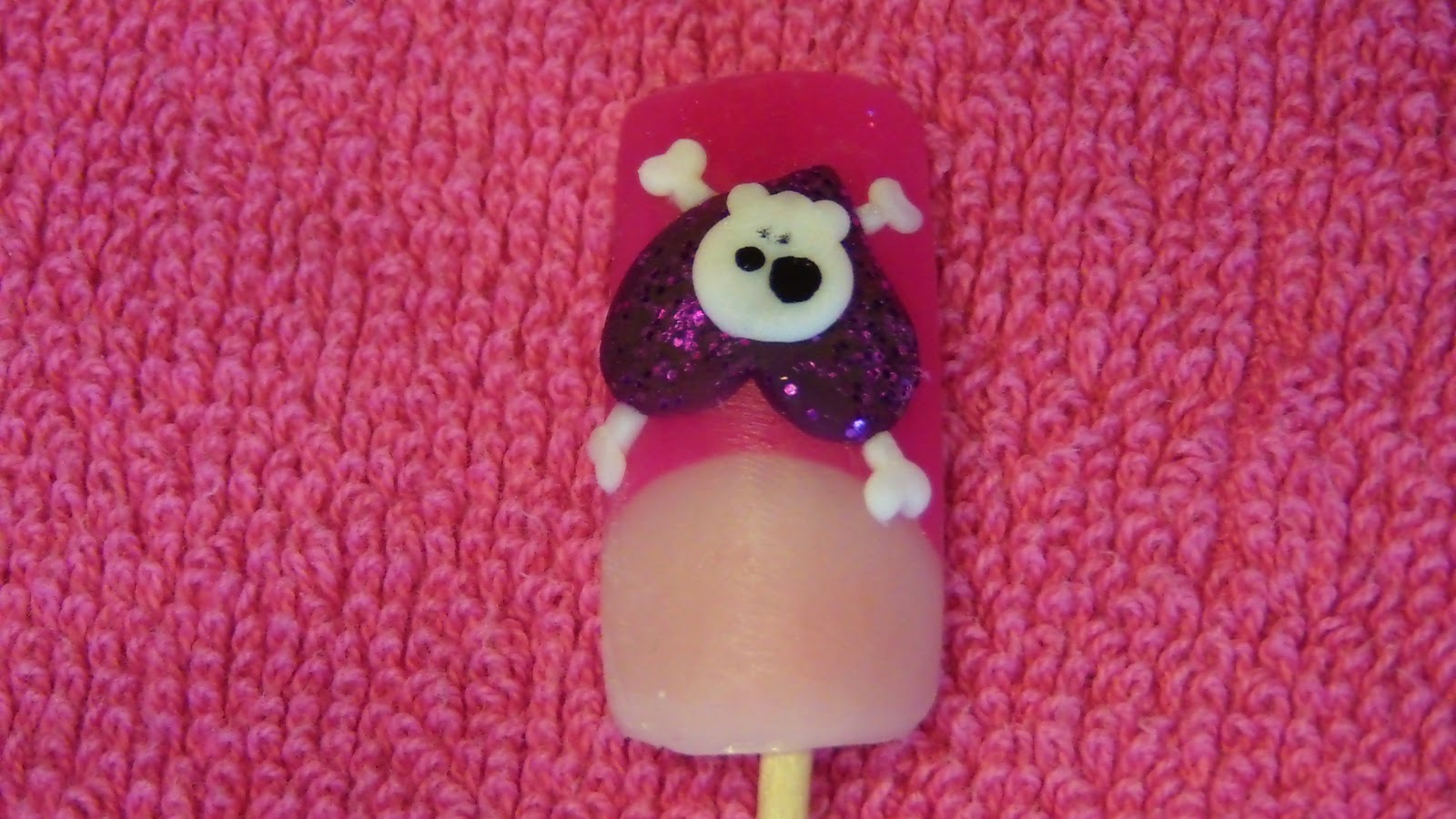 skull nail design