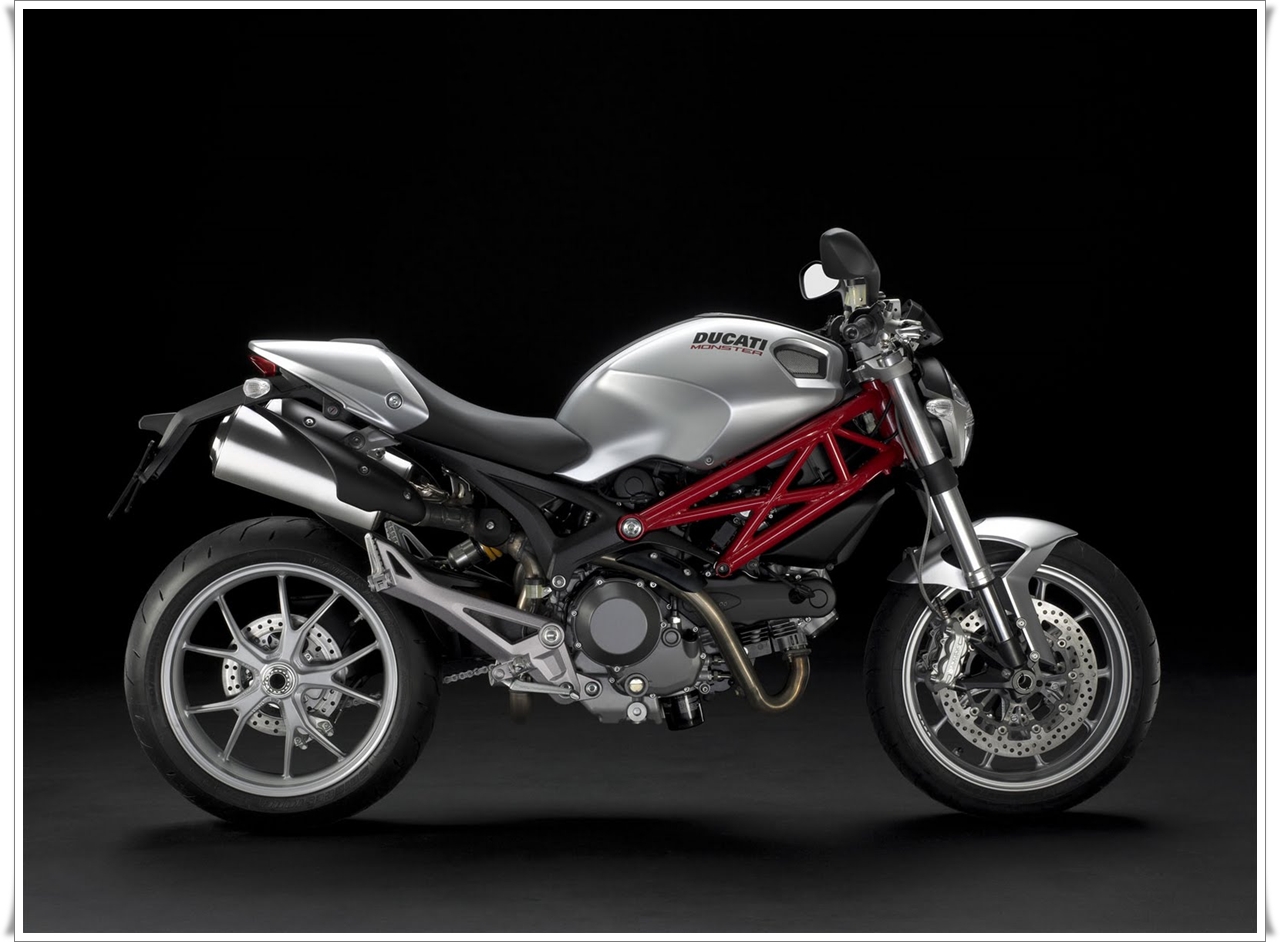 2010 Ducati Monster 1100 | Motorcycles Wallpaper