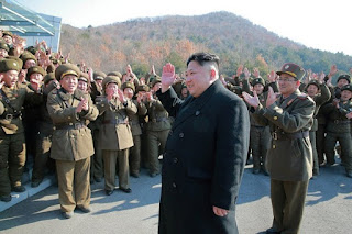 Pembelot Korut memperingatkan bahwa Kim Jong-un bersiap menyerang AS dengan senjata nuklir