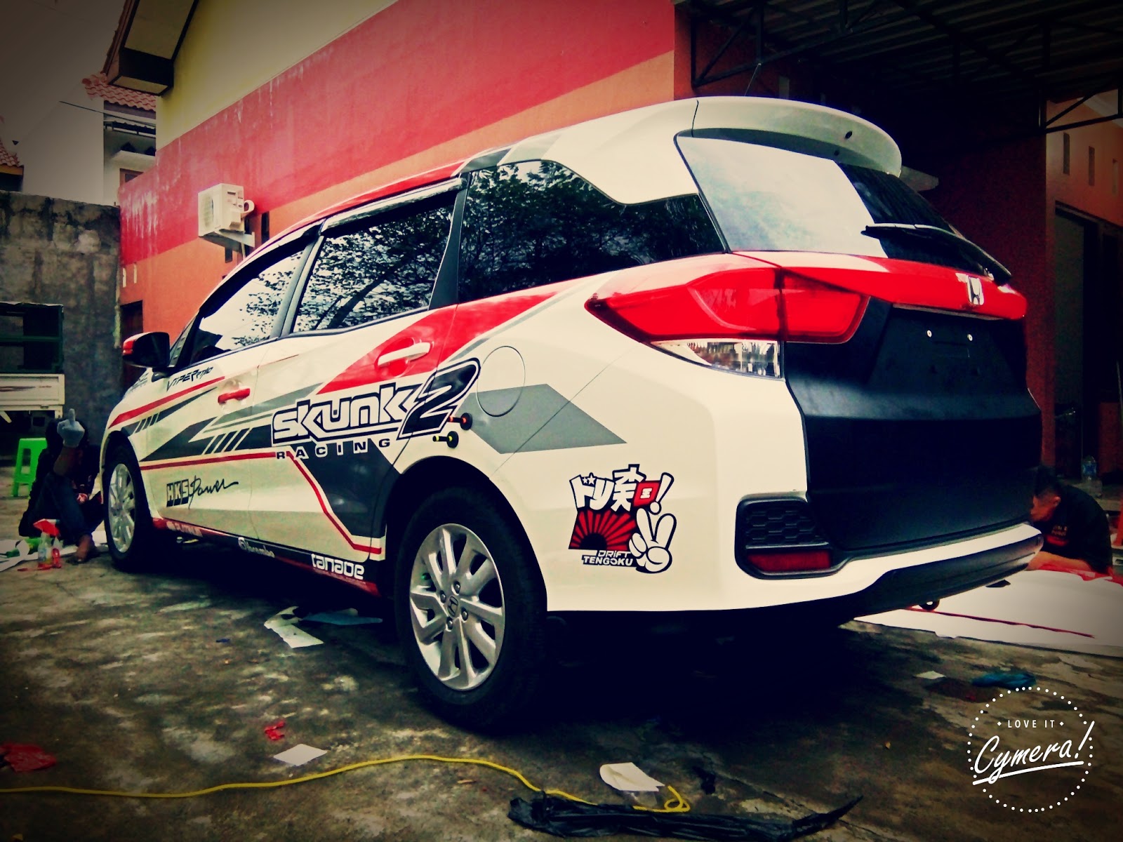  Modifikasi Stiker Honda Mobilio Modifotto