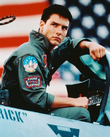 tom cruise top gun hairstyle. tom cruise top gun bike.