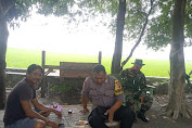 Sinergi TNI-Polri Bhabinkamtibmas dan Babinsa Jaga Kamtibmas di Desa Binaan