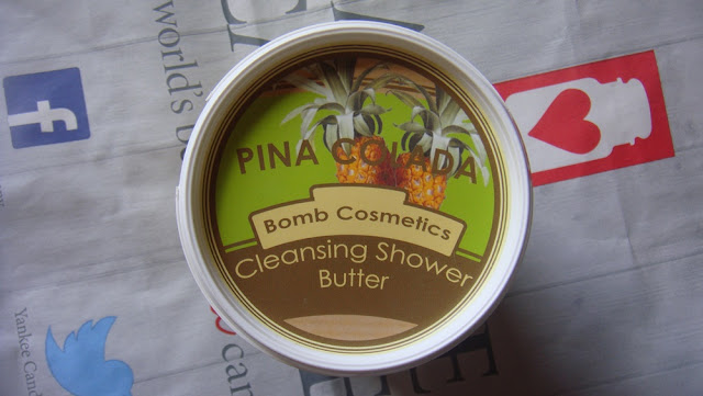 Bomb Cosmetics, Cleansing Shower Butter, Pina Colada.