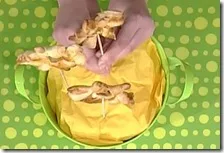 Girandole di sfoglia al pomodoro e basilico